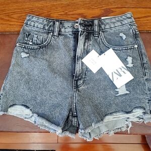 Zara  jean shorts